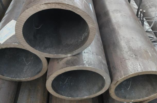 山東16Mn無(wú)縫鋼管